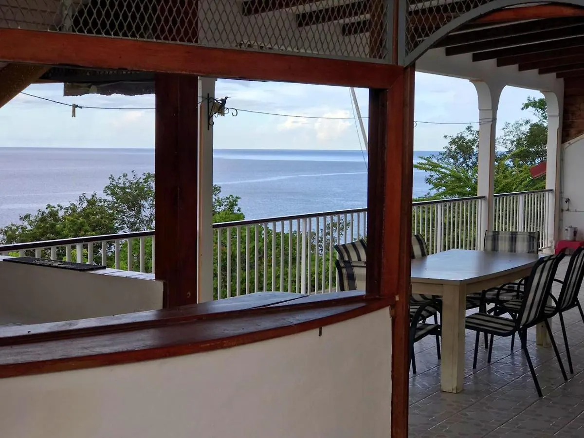 Holiday home Maison Charmante Pointe-Noire, Vue Mer