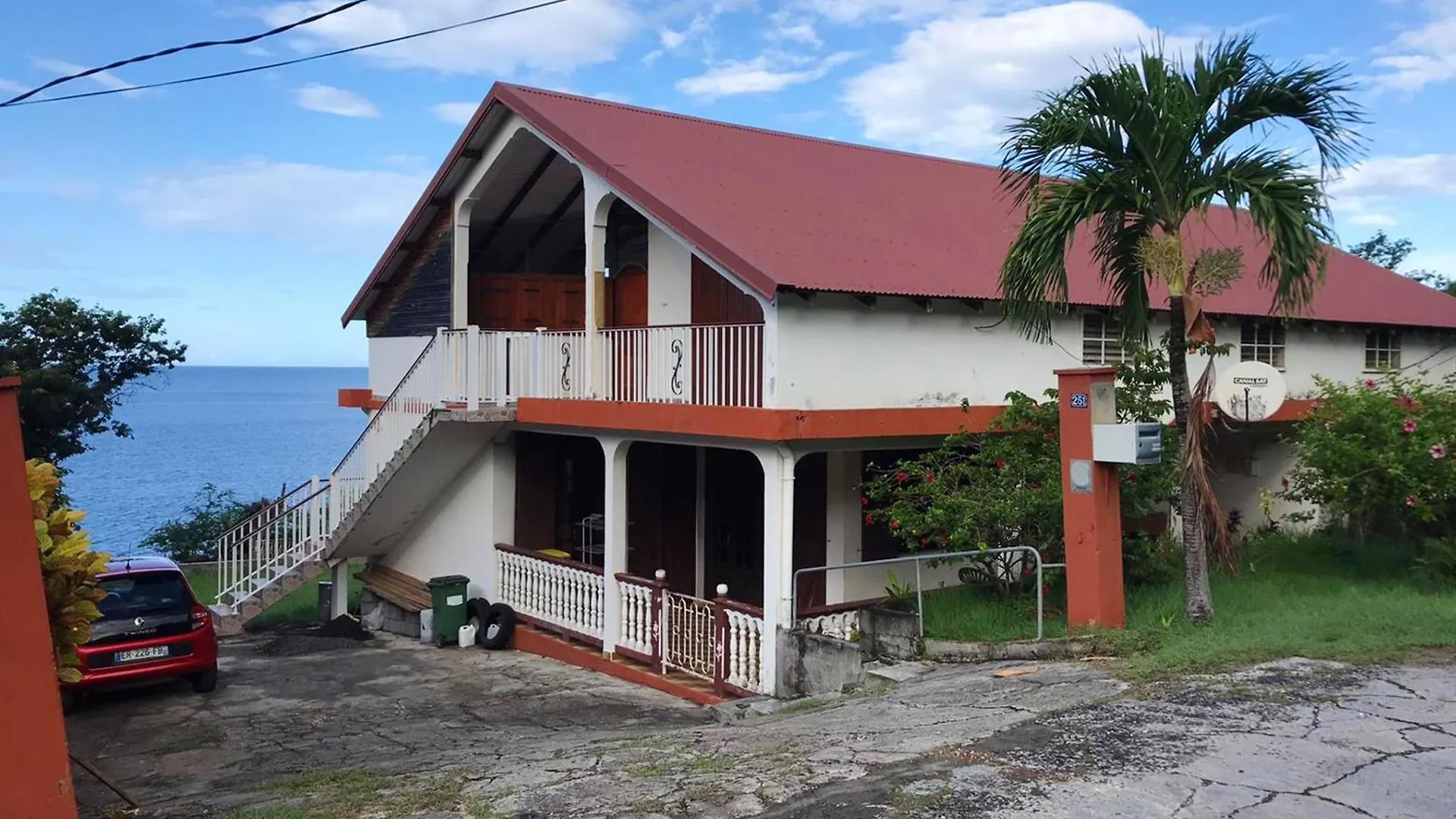 Maison Charmante Pointe-Noire, Vue Mer contacts